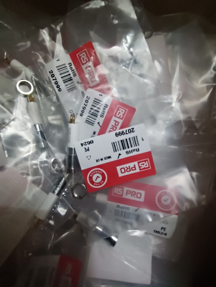 RS PRO 207-999  红色, 绿色, 黄色 面板安装指示器, 24 V dc 焊接片端接, 凹入式边框, 银色边框 面板安装