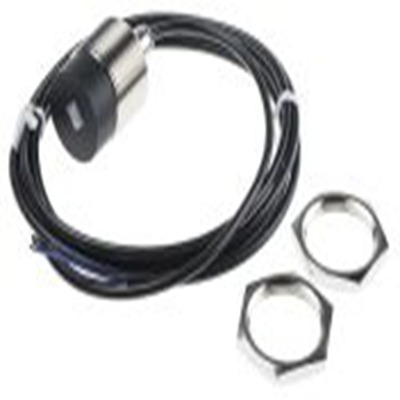RS PRO,701-8269,电感式接近开关, 螺纹管主体, M30, 可检测15mm, 非嵌入式安装, 2m线长, IP67, 51mm
