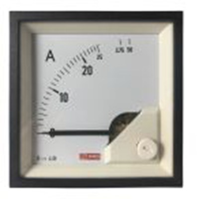 RS PRO,186-2451,交流 指针电流表 100 A, 1 %精度, 68 mm x 68 mm切面 动铁式