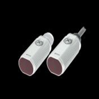 RS PRO,204-4017,偏振逆反射光电传感器, 圆柱形, 可检测3 m, 2 m电缆连接, NPN NONC输出, 红光光源, 螺钉螺母