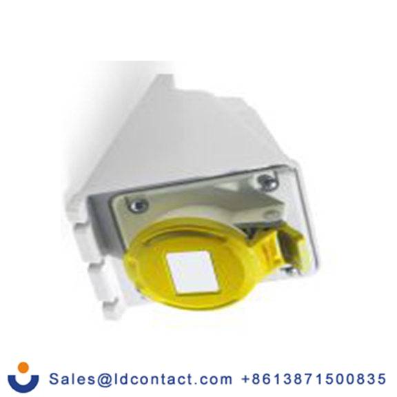RS PRO,214-4163,32A工业连接器插座, 2P + E, 100 → 130 v, 壁挂式安装, IP44, 黄色