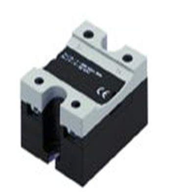 RS PRO,230-3310,固态继电器, RM1D系列, 最大负载100 A, 60 V dc, 最大控制32V, 面板安装, 单刀单掷
