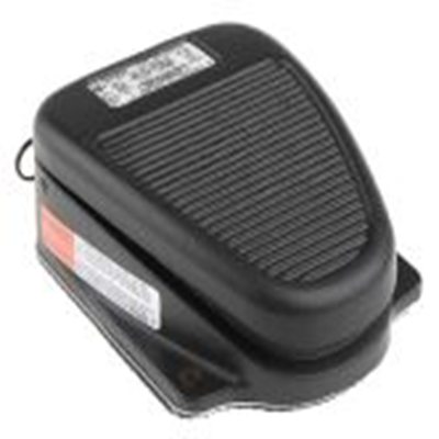 RS PRO,116-732, 否 中负荷 Clipper 支脚开关, SPCO触点, 触点额定250 V 交流AC 铸铁, IP20, 10 A, 闭锁开关, 黑色, Clipper