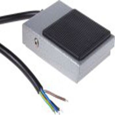 RS PRO,316-901, 否 通用 支脚开关, SPCO触点, 触点额定250 V 交流AC 低碳钢, IPX2, 3 A, 瞬时型开关, 黑色, 灰色, 6289